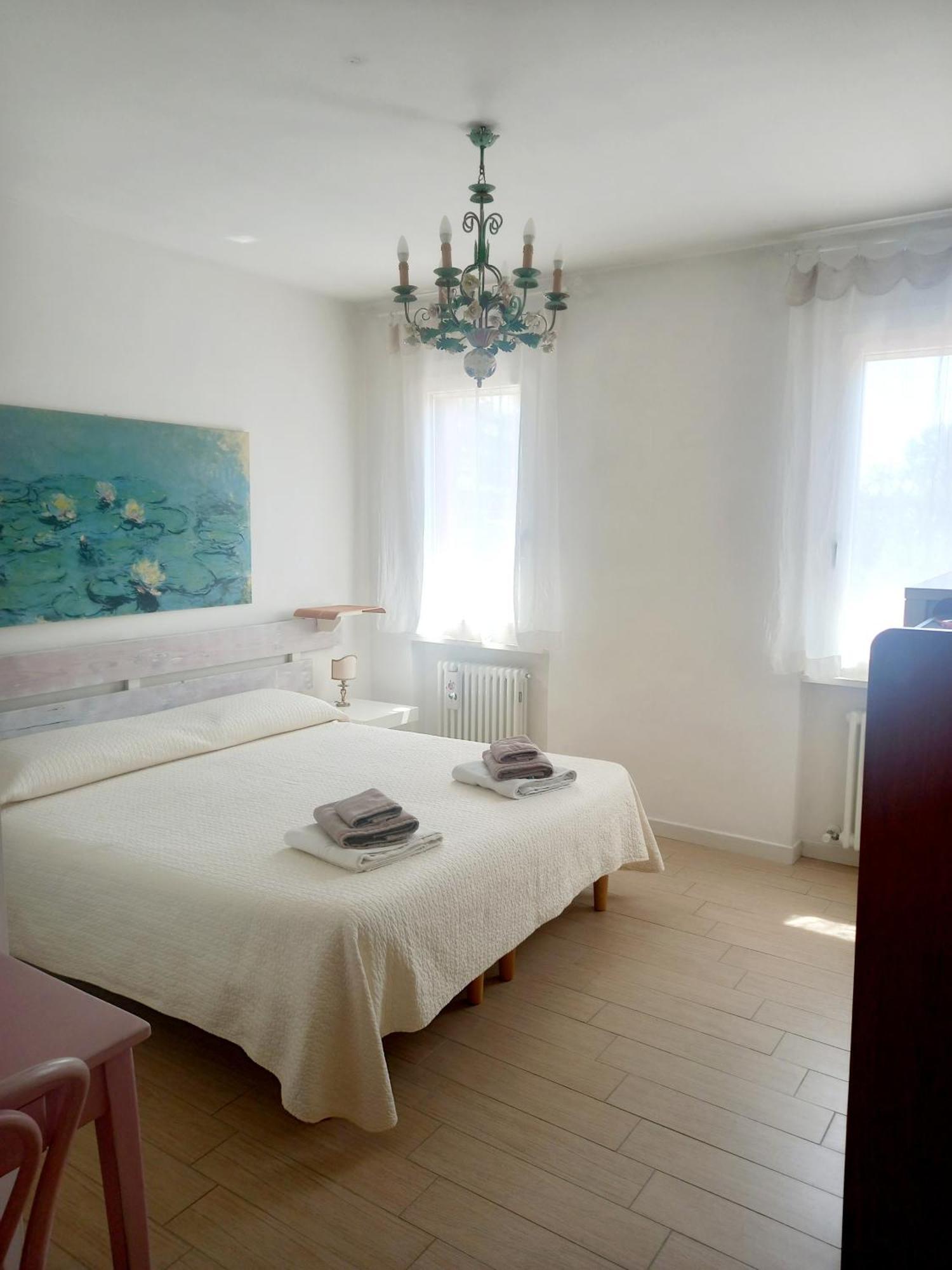 Bed and Breakfast A Casa Di Dora Тревізо Екстер'єр фото